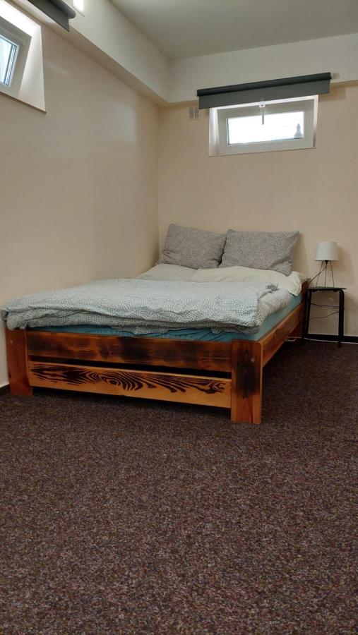 Apartament Suteren "Podhoubi" Broumov Zewnętrze zdjęcie